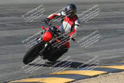 media/Mar-24-2025-Moto Forza (Mon) [[57ce5c5cff]]/3-Beginner Group/Session 2 Bowl/